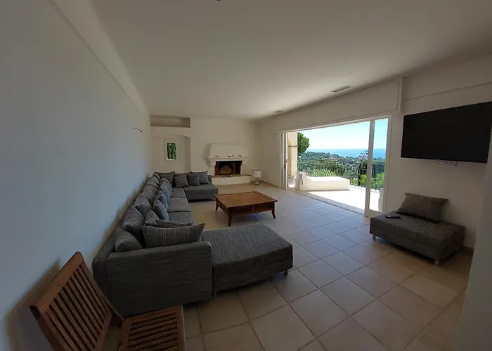 Serenite Villa *